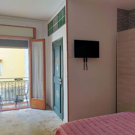 Casa Vacanza "Il Cortiletto" שאקה מראה חיצוני תמונה