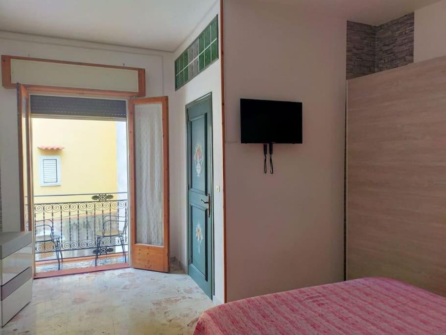 Casa Vacanza "Il Cortiletto" שאקה מראה חיצוני תמונה
