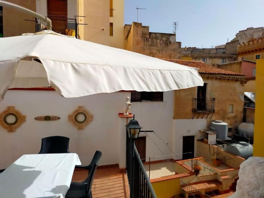 Casa Vacanza "Il Cortiletto" שאקה מראה חיצוני תמונה
