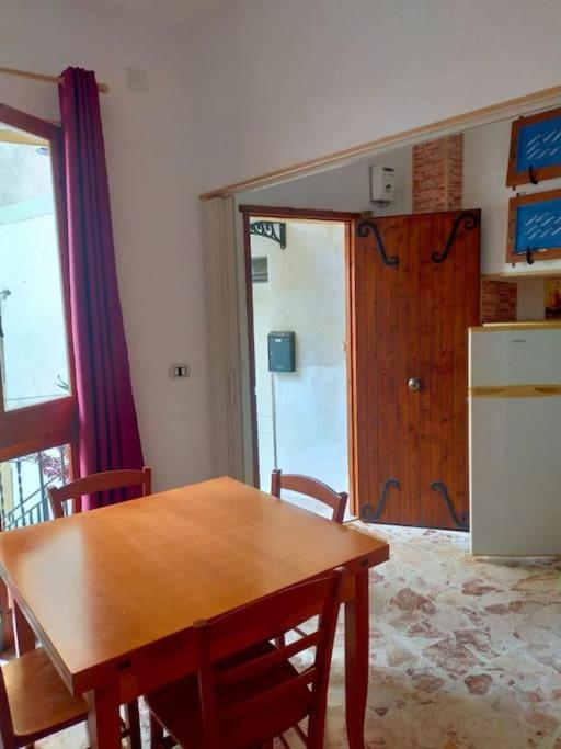 Casa Vacanza "Il Cortiletto" שאקה מראה חיצוני תמונה